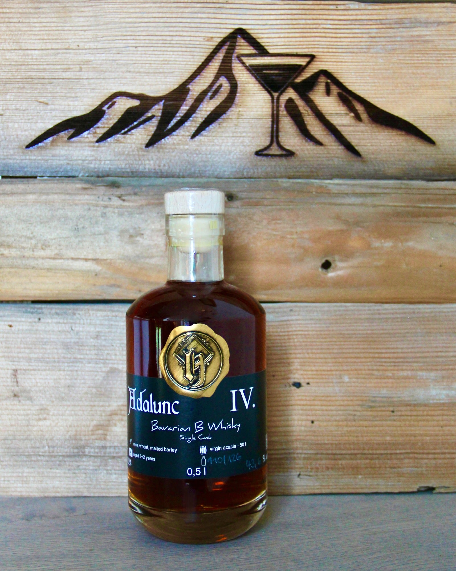 Hill Distillery Adalunc IV. 43,6%